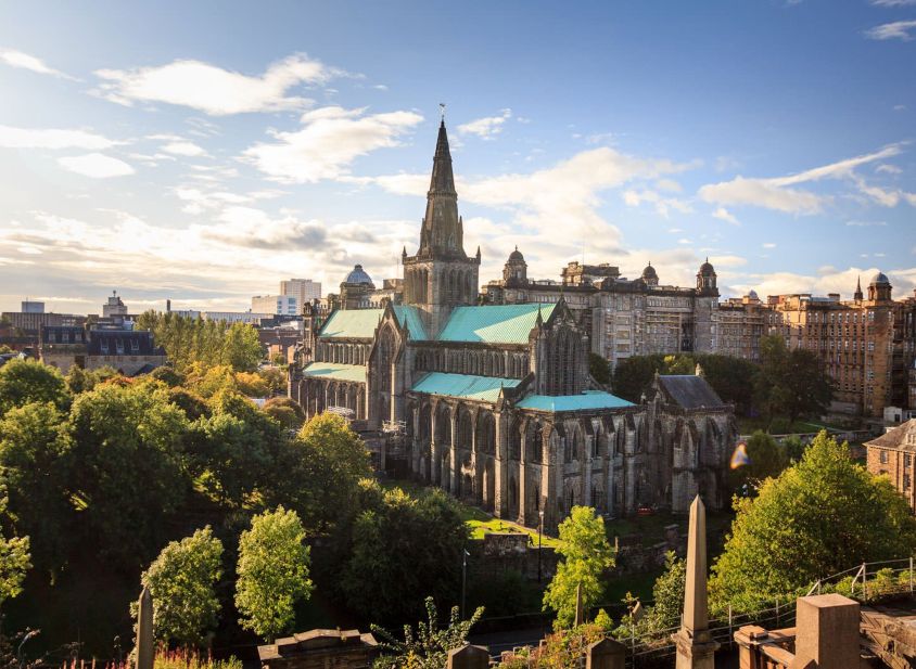 This magnificent medieval cathedral, also known as St. Mungo's Cathedral, is a must-see historic building in Glasgow.
